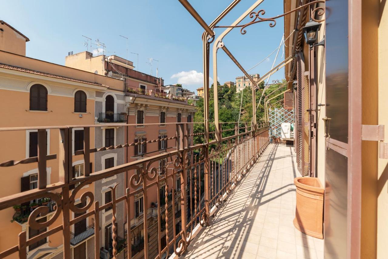 Piazza Nievo A Trastevere! Apt Con Balcone Apartment Rome Exterior photo